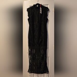 Elegant Black Lace Maxi Dress